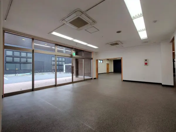流山市おおたかの森西四丁目　店舗兼事務所