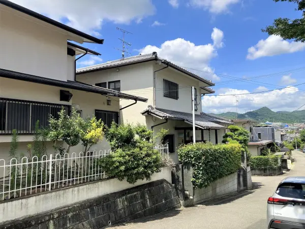 川西市萩原台東2丁目