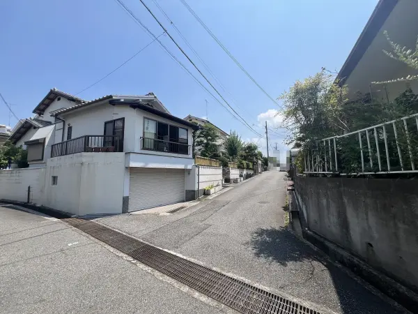 三木市志染町西自由が丘一丁目