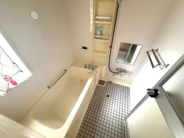 額田郡幸田町大字深溝字三角田28番