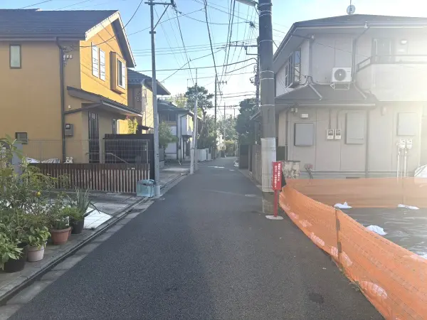 前面道路となっております。