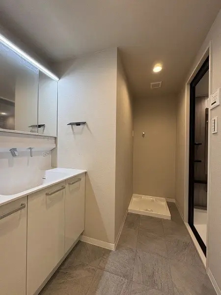 グリッター西宮北口