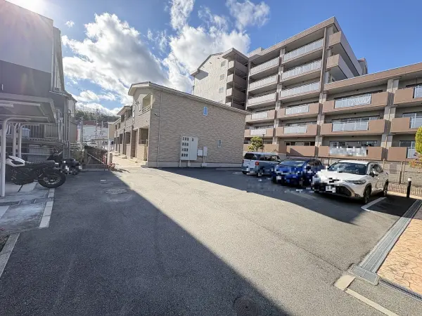 メゾン・デン１、メゾン・デン２