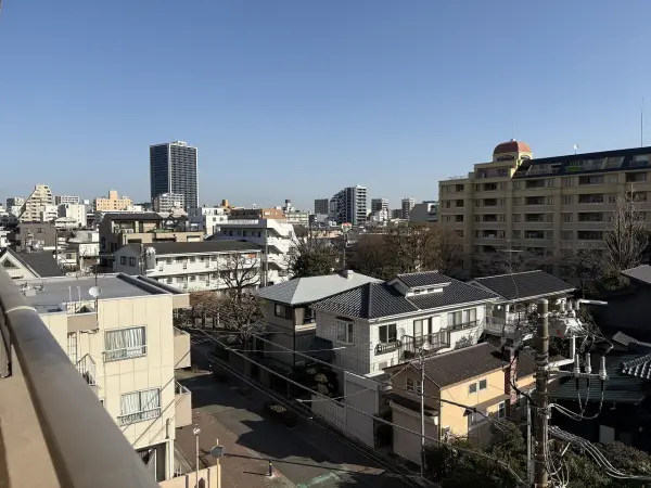 ヴィルヌーブガーデンズ綾瀬