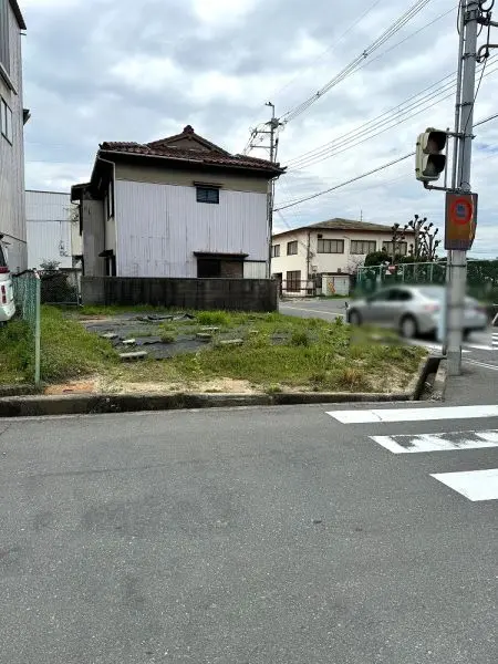 土地　摂津市香露園