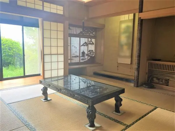 宝塚市雲雀丘山手2丁目　戸建