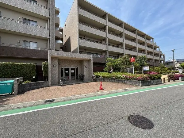 ディーレスティア西宮仁川