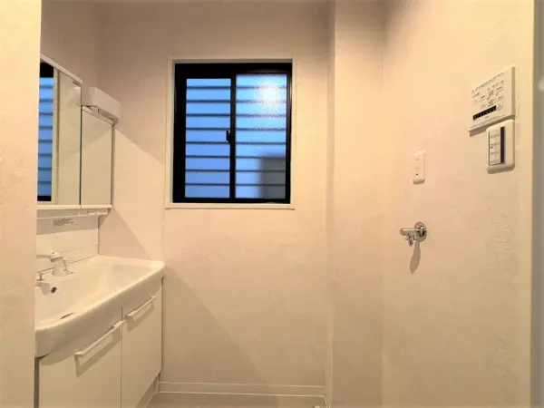 西宮市門戸東町　戸建