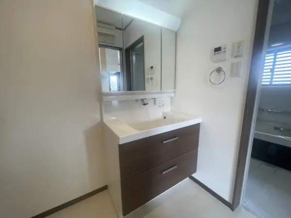 京都市伏見区羽束師菱川町