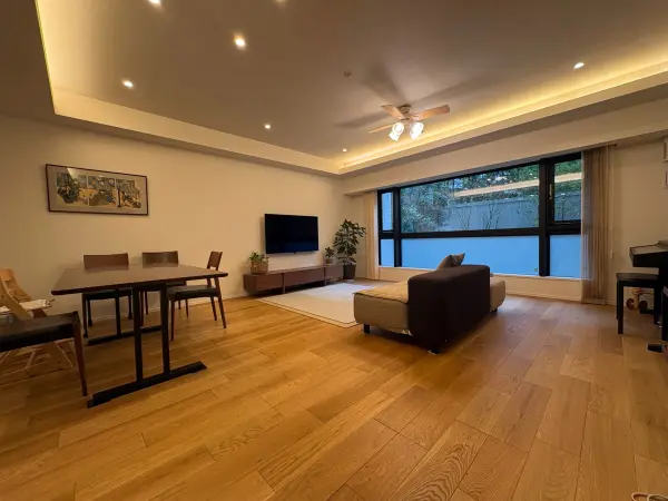 プレミスト南山