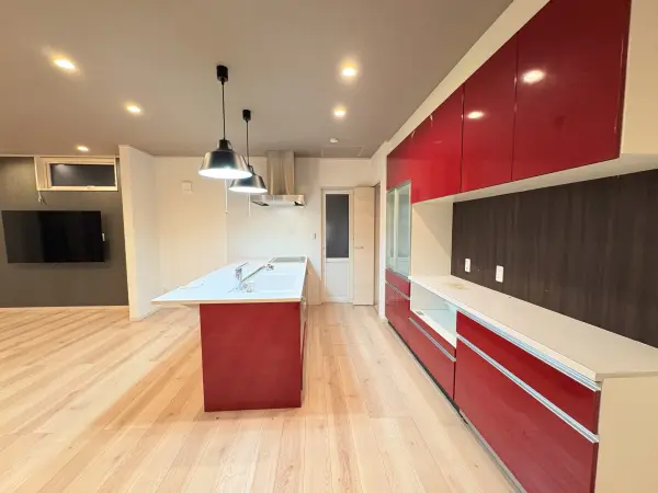 四日市市高花平五丁目　戸建