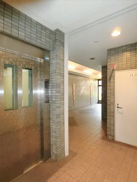 ネオハイツ上杉２