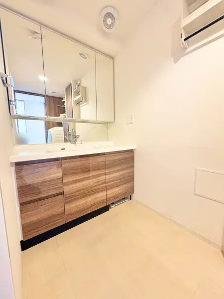 プレミスト高町