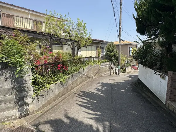 横浜市泉区白百合二丁目　土地