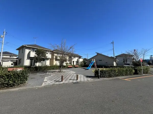栃木県小山市若木町 戸建