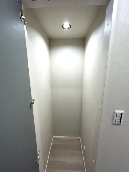 パレロワイヤル六番町