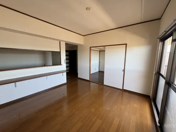 コアマンション和白