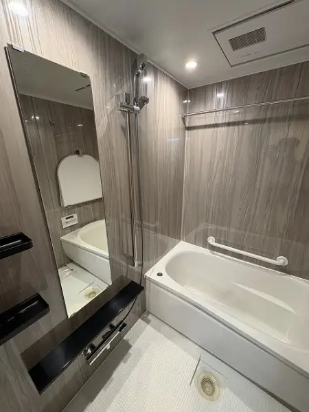 グリッター西宮北口