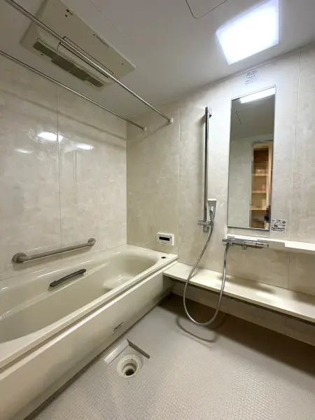 ディーレスティア香里ケ丘C棟