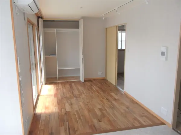 サント・エイビス