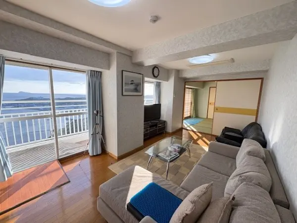 チッタ・ナポリ　A棟