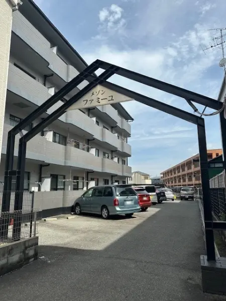 メゾンファミーユ