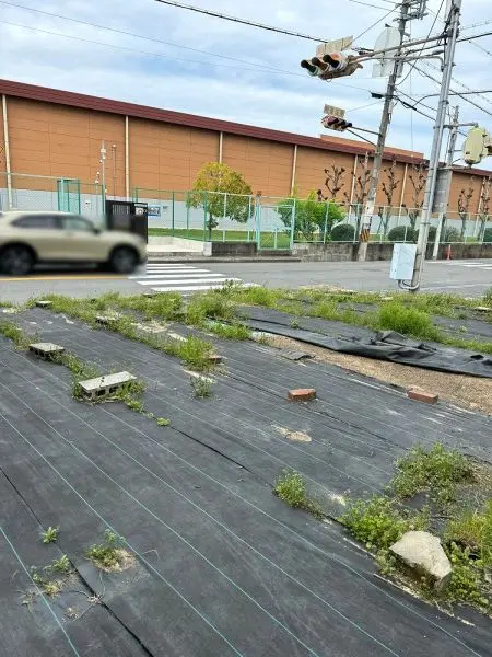 土地　摂津市香露園