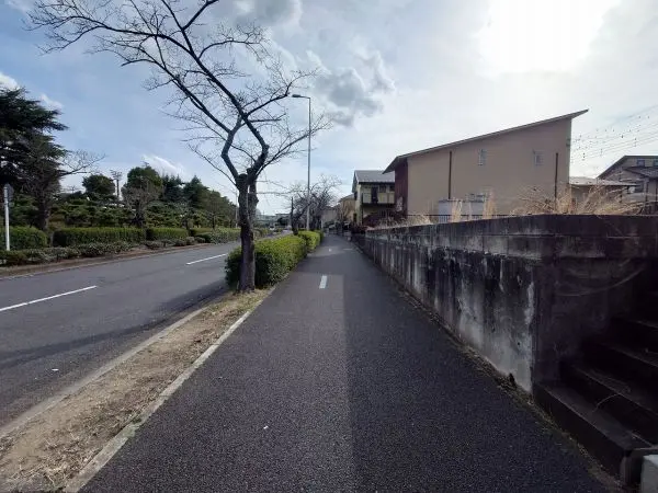成田市中台六丁目　土地