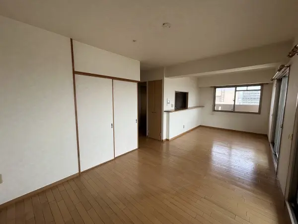 ローレルコート古市四番館