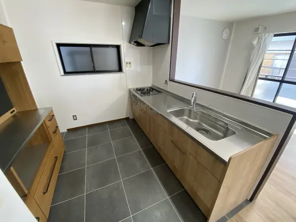 東大阪市上小阪三丁目9-4