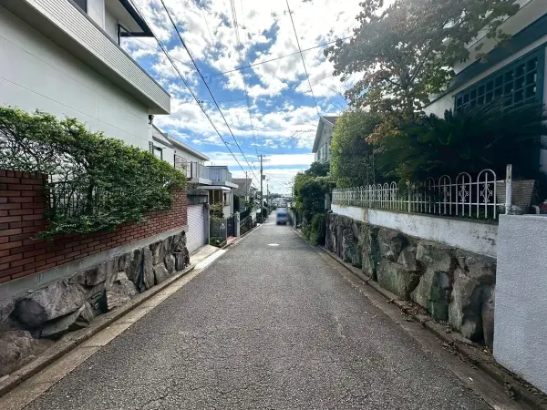 川西市鴬台２丁目　土地