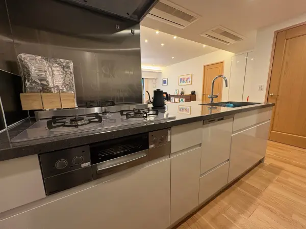 プレミスト南山