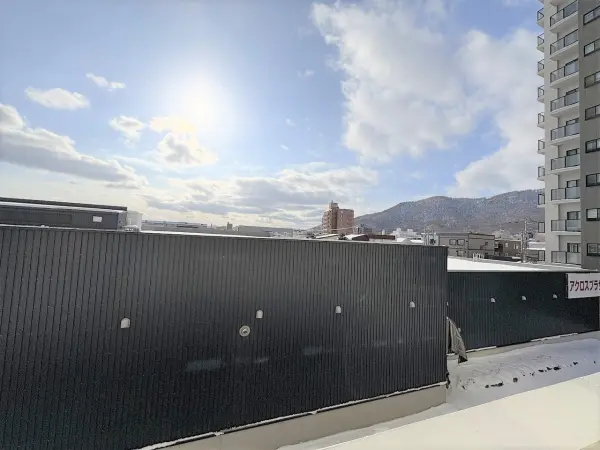 じょうてつアイム山鼻市電通リベルテ