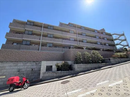 上大岡ガーデニア弐番館
