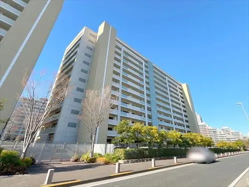 ザ・リバープレイスガーデンコート