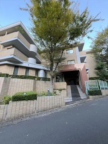 パークヒルズ平和倶楽部Ｂ館