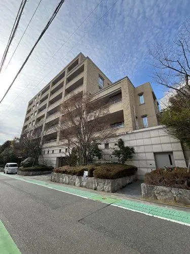 グランドメゾン西新ステージ