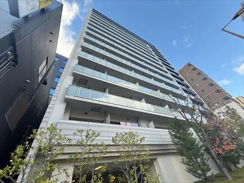 イニシアブランなんば