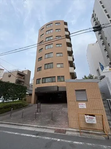 エクレール川口