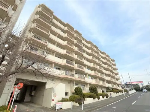 ドルフ青葉台