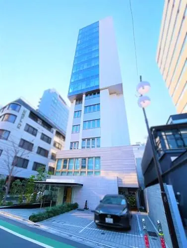 ピアース新宿三丁目
