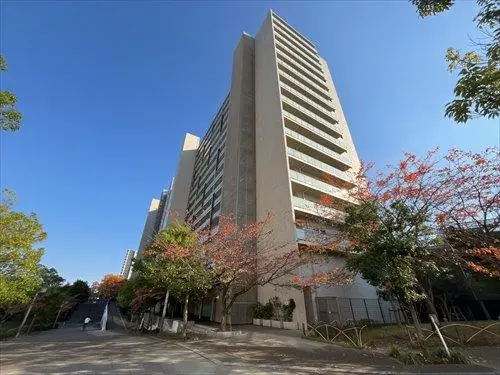 ブリリア多摩センター