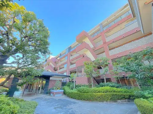 　碑文谷ヒルズサレジオ通り