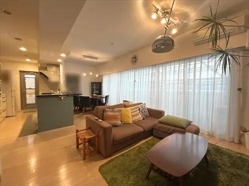 ロイヤルクレスト大森金城学院前