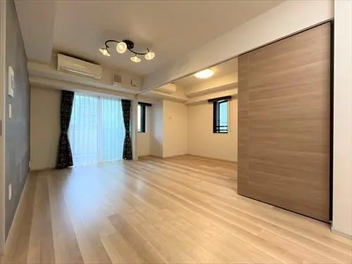 ジオ四谷三栄町