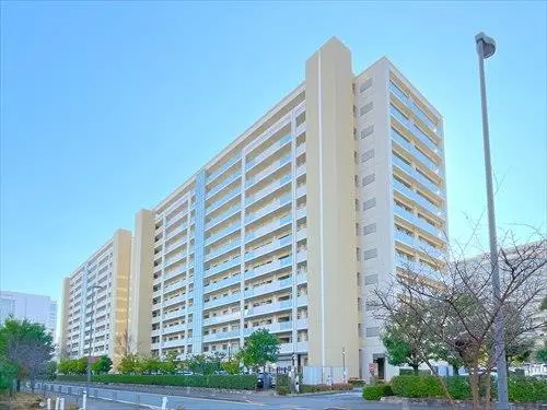 ザ・リバープレイスガーデンコート