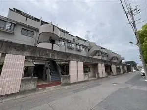 グローリアス小牧第二