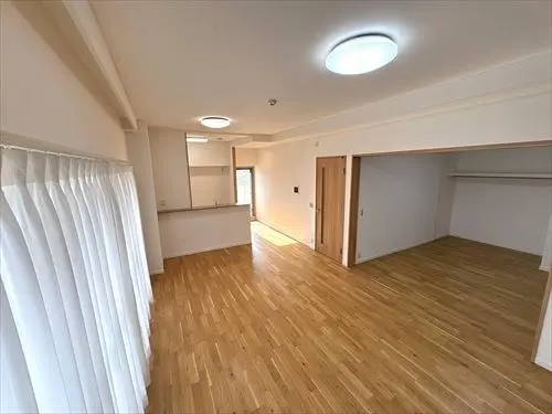 ロイヤルクレスト浅間町