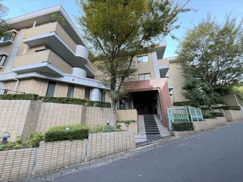 パークヒルズ平和倶楽部Ｂ館