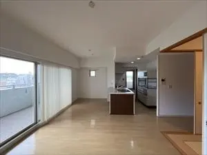 ファミリアーレ千種竹越